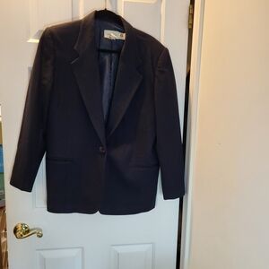 Elegant Navy Women's Wool Blazer